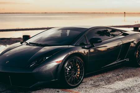What to Look for When Renting a Luxury Car for a Special Occasion