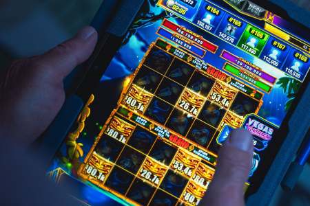 From Classic Machines to Digital Worlds: The New Age of Online Slots