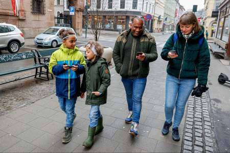 How Norway Balances Tradition and Technology in Everyday Consumer Habits