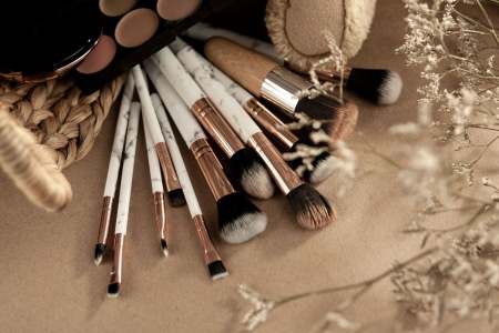 Essential Beauty Tools for Travel and Everyday Touch-Ups